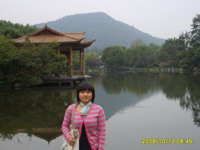 我不是随便的花朵的第一张照片--芜湖交友中心